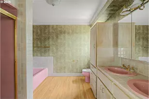 135 SW 85th Ave, Portland, OR 97225 - Photo 25