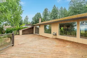 135 SW 85th Ave, Portland, OR 97225 - Photo 39