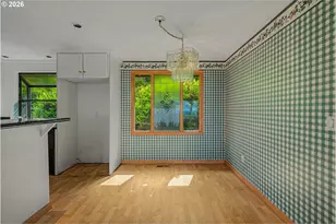 135 SW 85th Ave, Portland, OR 97225 - Photo 9
