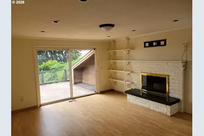 135 SW 85th Ave, Portland, OR 97225 - Photo 19