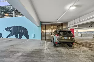 12600 SW Crescent St, Beaverton, OR 97005 - Photo 33