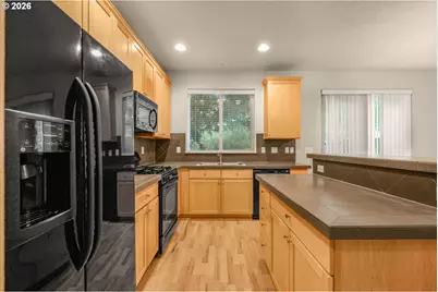 4865 SE Sandalwood St, Hillsboro, OR 97123 - Photo 11