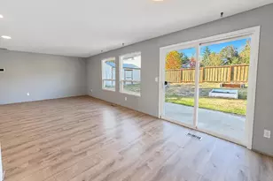 790 Heather Way, Gladstone, OR 97027 - Photo 27