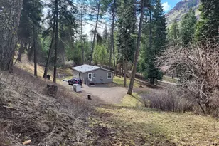 59931 River Canyon Rd, Imnaha, OR 97842 - Photo 3