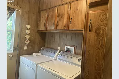 16735 Thompson Rd, Brookings, OR 97415 - Photo 13