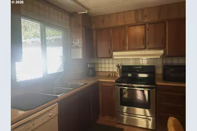 16735 Thompson Rd, Brookings, OR 97415 - Photo 5