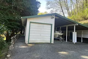 16735 Thompson Rd, Brookings, OR 97415 - Photo 17