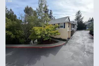 8329 SW 24th Ave, Portland, OR 97219 - Photo 17