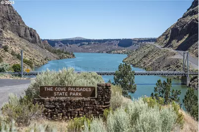 7683 SW Drake Dr, Culver, OR 97734 - Photo 31