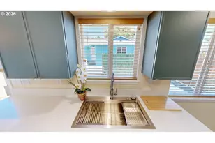 1126 Boyer Ct, Brookings, OR 97415 - Photo 9
