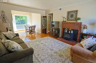 2193 Juniper Ave, Coos Bay, OR 97420 - Photo 21