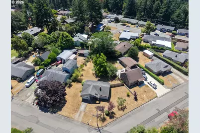 2193 Juniper Ave, Coos Bay, OR 97420 - Photo 43