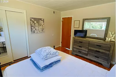 2193 Juniper Ave, Coos Bay, OR 97420 - Photo 35