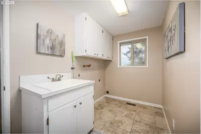 2005 Bloom Ln NW, Albany, OR 97321 - Photo 17