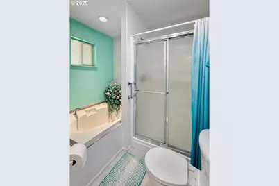 1939 Fairhill Dr, Roseburg, OR 97471 - Photo 17