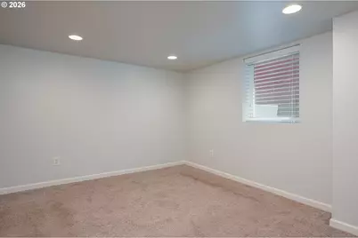 9332 N Kellogg St, Portland, OR 97203 - Photo 25