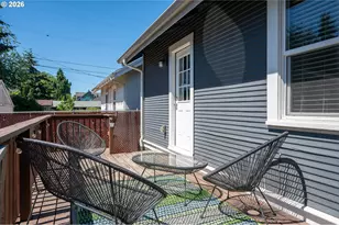 9332 N Kellogg St, Portland, OR 97203 - Photo 35