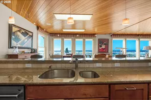 1880 Pacific St, Cannon Beach, OR 97110 - Photo 19