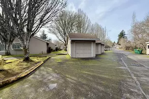 13775 SW Scholls Ferry Rd SW, Beaverton, OR 97008 - Photo 19