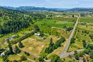 6107 Nonpareil Rd, Sutherlin, OR 97479 - Photo 41