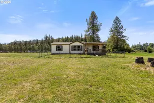 6107 Nonpareil Rd, Sutherlin, OR 97479 - Photo 1