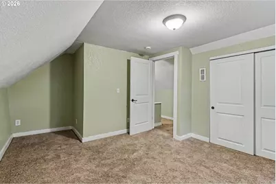 213 Mill St, Silverton, OR 97381 - Photo 25
