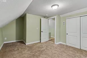 213 Mill St, Silverton, OR 97381 - Photo 25