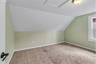 213 Mill St, Silverton, OR 97381 - Photo 21