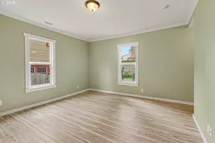 213 Mill St, Silverton, OR 97381 - Photo 7