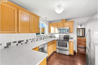 1086 SW Ivory Loop, Gresham, OR 97080 - Photo 13