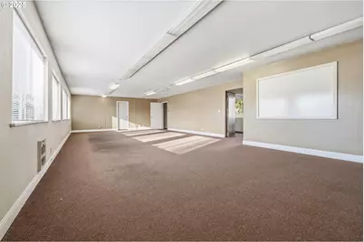 4201 Barrett Dr, Hood River, OR 97031 - Photo 5