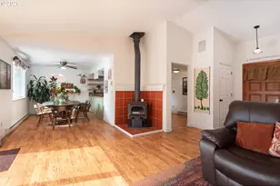 6446 NW Lynch Ln, Redmond, OR 97756 - Photo 17