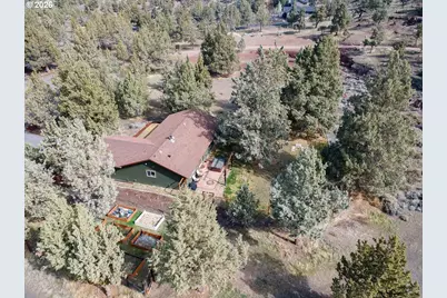 6446 NW Lynch Ln, Redmond, OR 97756 - Photo 5