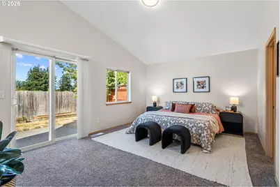 859 SW 24th St, Troutdale, OR 97060 - Photo 11