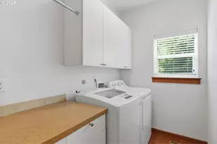 69468 E Rolling Green Ct, Welches, OR 97067 - Photo 13