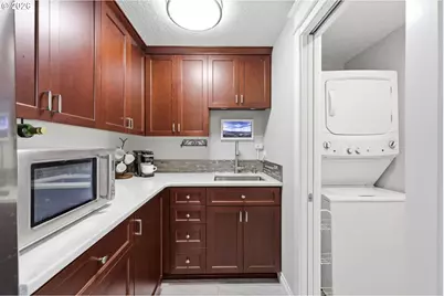2665 NE 3rd Ct, Hillsboro, OR 97124 - Photo 25