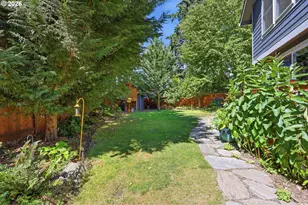 2665 NE 3rd Ct, Hillsboro, OR 97124 - Photo 35