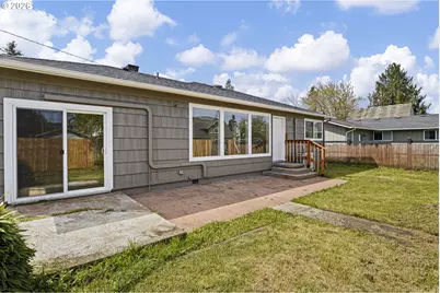 818 S 1st St, Cottage Grove, OR 97424 - Photo 35