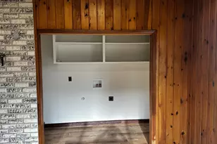 818 S 1st St, Cottage Grove, OR 97424 - Photo 11