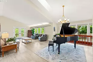 12395 SW Clara Ln, Lake Oswego, OR 97035 - Photo 5