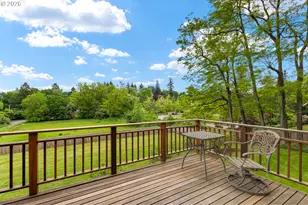 12395 SW Clara Ln, Lake Oswego, OR 97035 - Photo 5