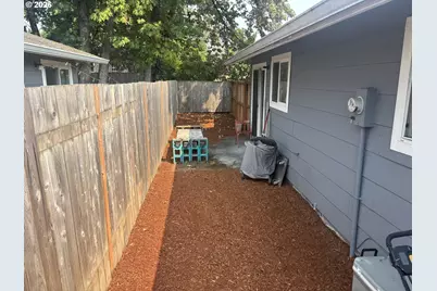 7515 NE Everett St, Portland, OR 97213 - Photo 19