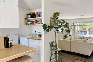 7515 NE Everett St, Portland, OR 97213 - Photo 5