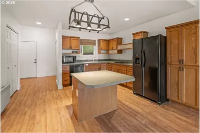 3445 NE 40th Ct, Neotsu, OR 97364 - Photo 5