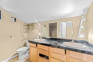 350 NW Riverpark Pl, Canby, OR 97013 - Photo 37