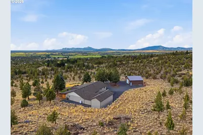 11744 SW Red Cloud Rd, Powell Butte, OR 97753 - Photo 45