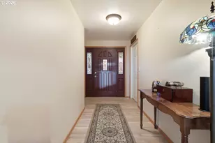 11744 SW Red Cloud Rd, Powell Butte, OR 97753 - Photo 5