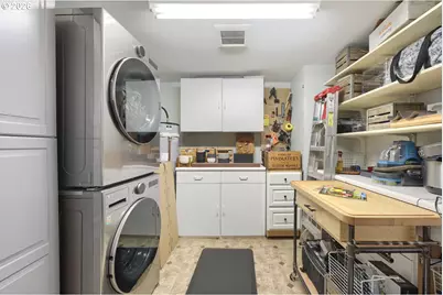 790 SE Webber St #213, Portland, OR 97202 - Photo 17