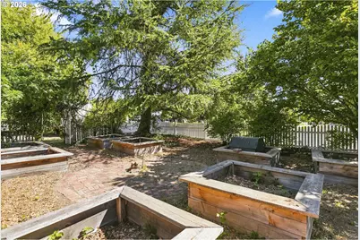 1241 Division St, Oregon City, OR 97045 - Photo 39