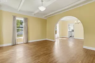 1241 Division St, Oregon City, OR 97045 - Photo 9